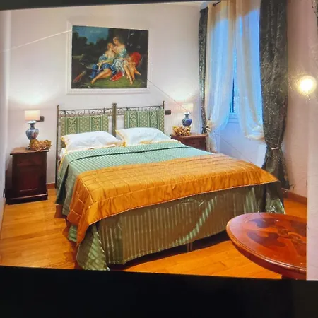 Sancta Scala شقة *